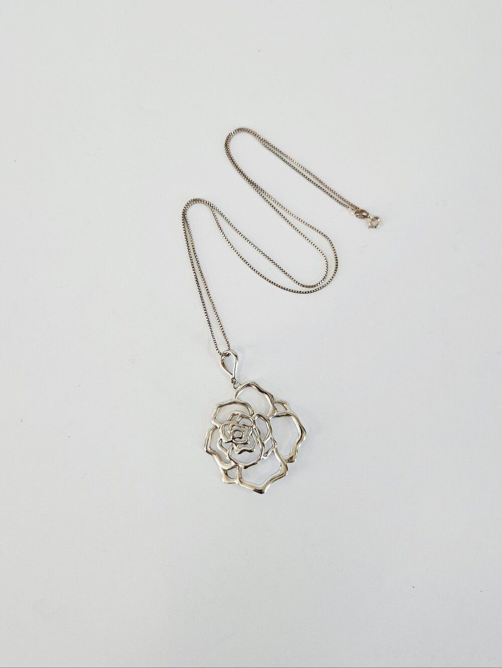 Vintage Jacmel Mauritius JCM Sterling Silver 925 Openwork Rose Pendant Necklace